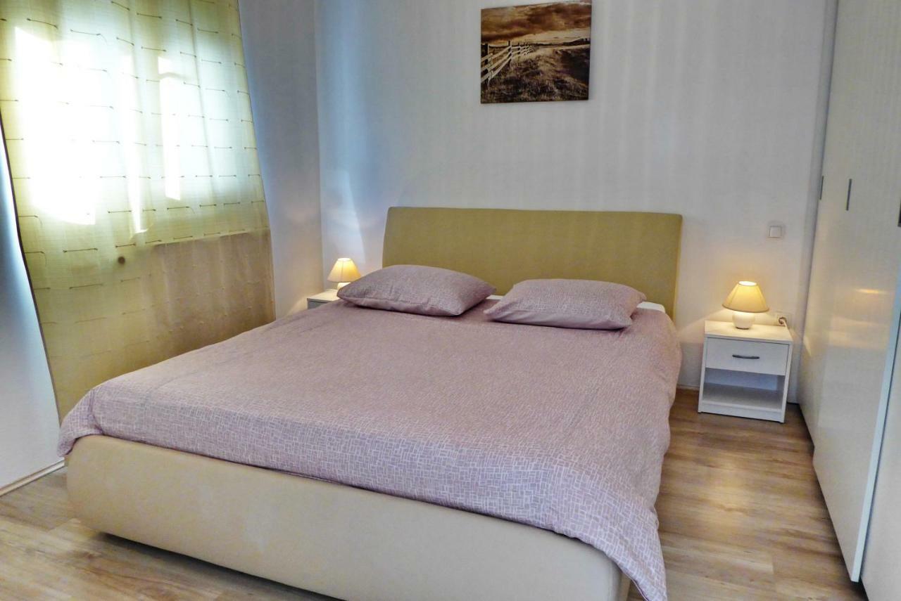 Apartments Curicta 1 Krk Town Eksteriør bilde